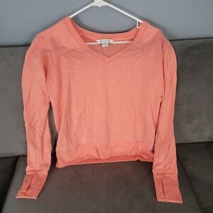 Athleta Peach V-Neck Long Sleeved Ribbed Cuff Shirt/sweatshirt